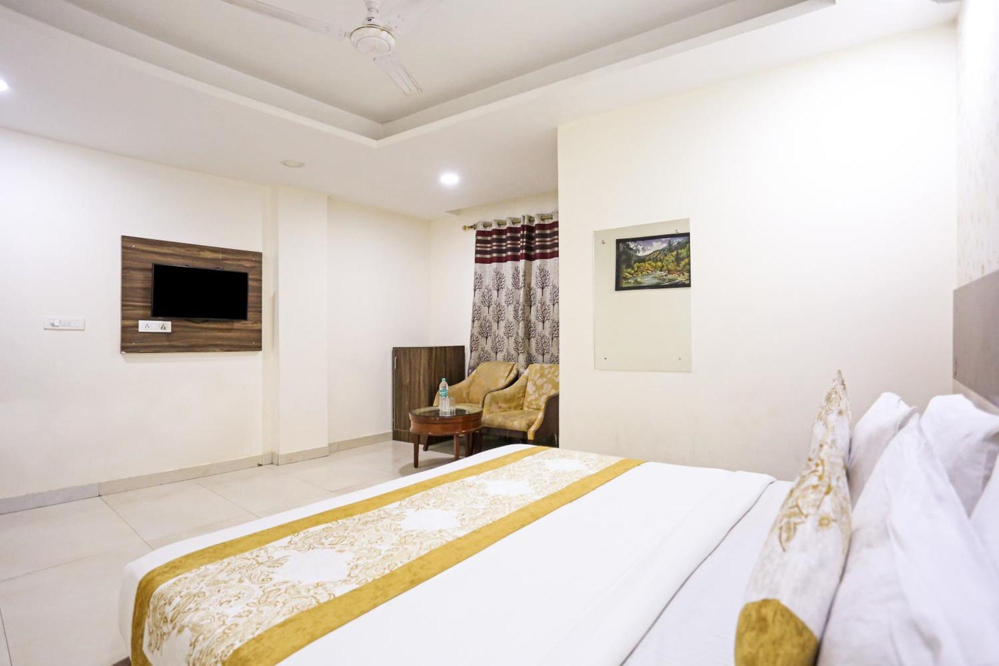 Hotel Happy Stay Delhi Airport Nuova Delhi Esterno foto